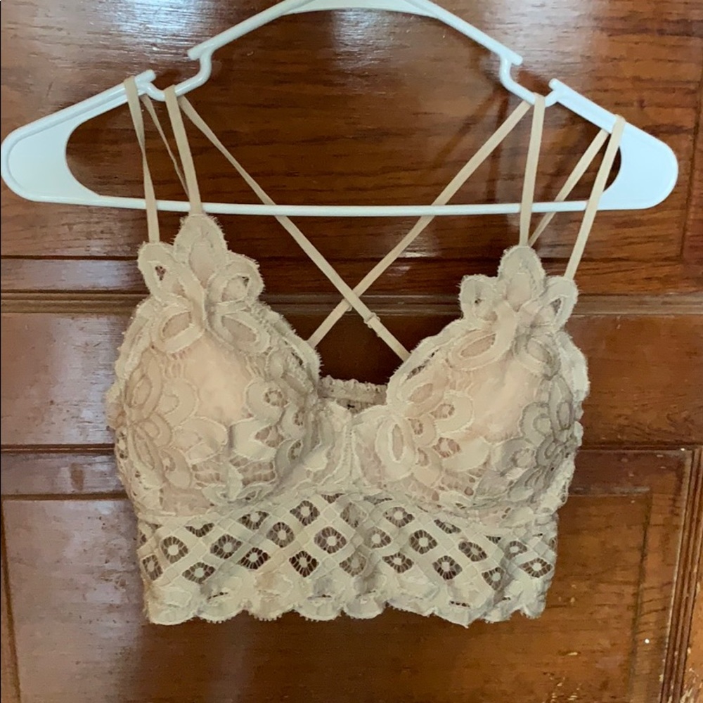 Bralette with adjustable straps